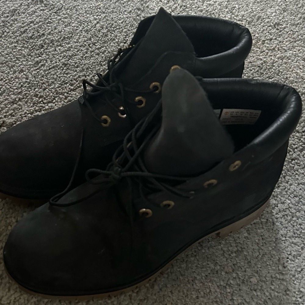 Classic Black Men's Lace-Up Work Boots